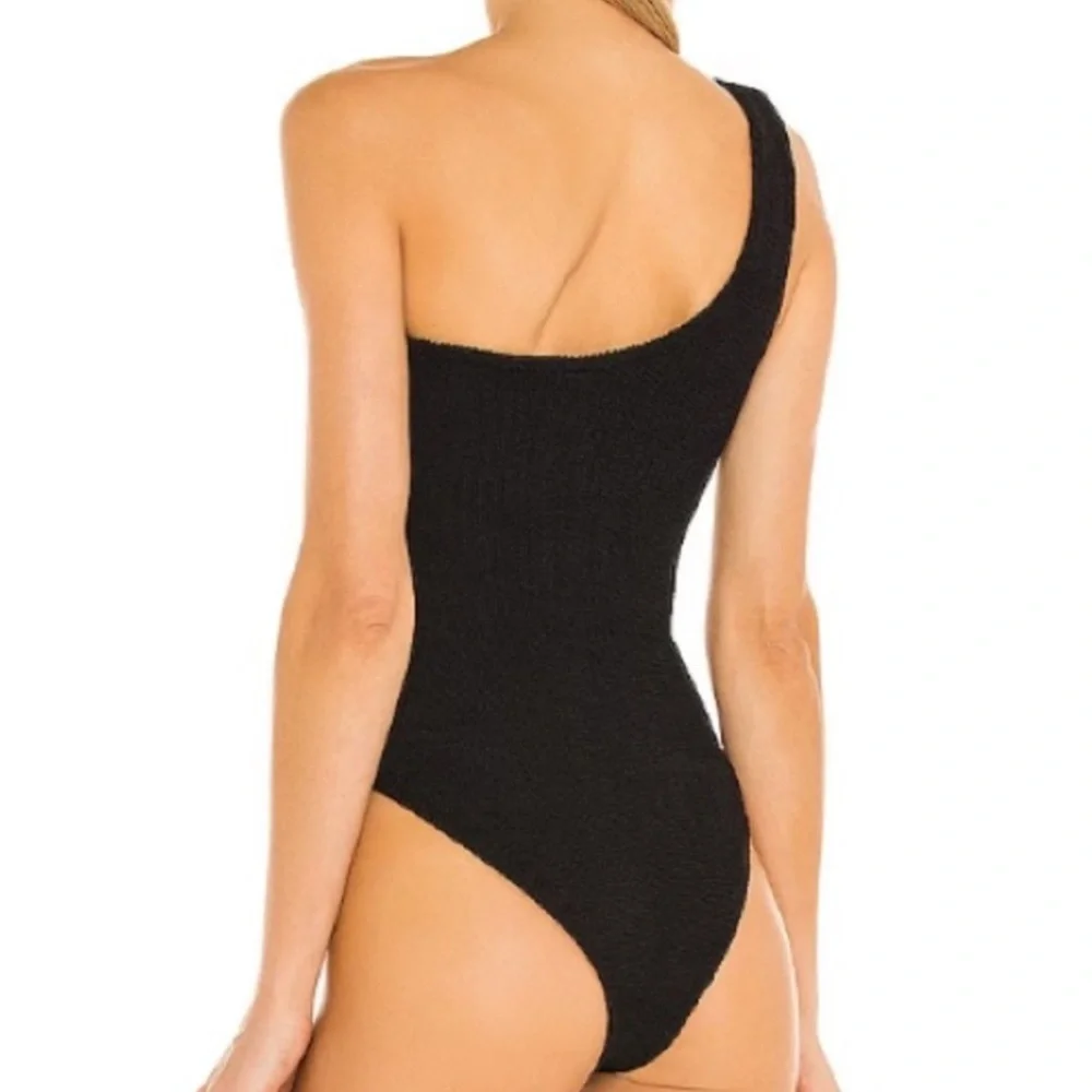 NWT Hunza G nancy one shoulder one piece in black - Picture 2 of 7